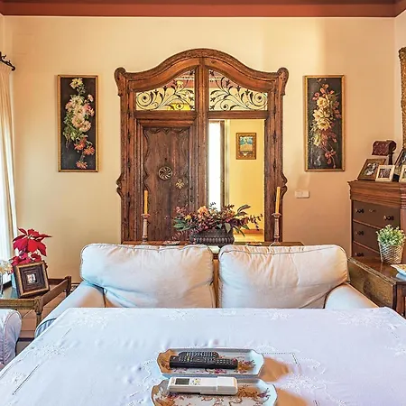 4 Bedroom Beautiful In * El Garrobo