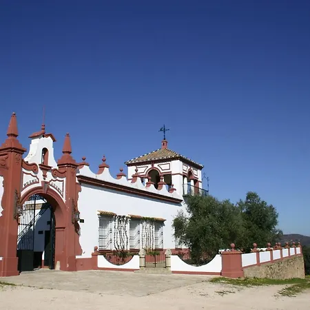 4 Bedroom Beautiful In El Garrobo